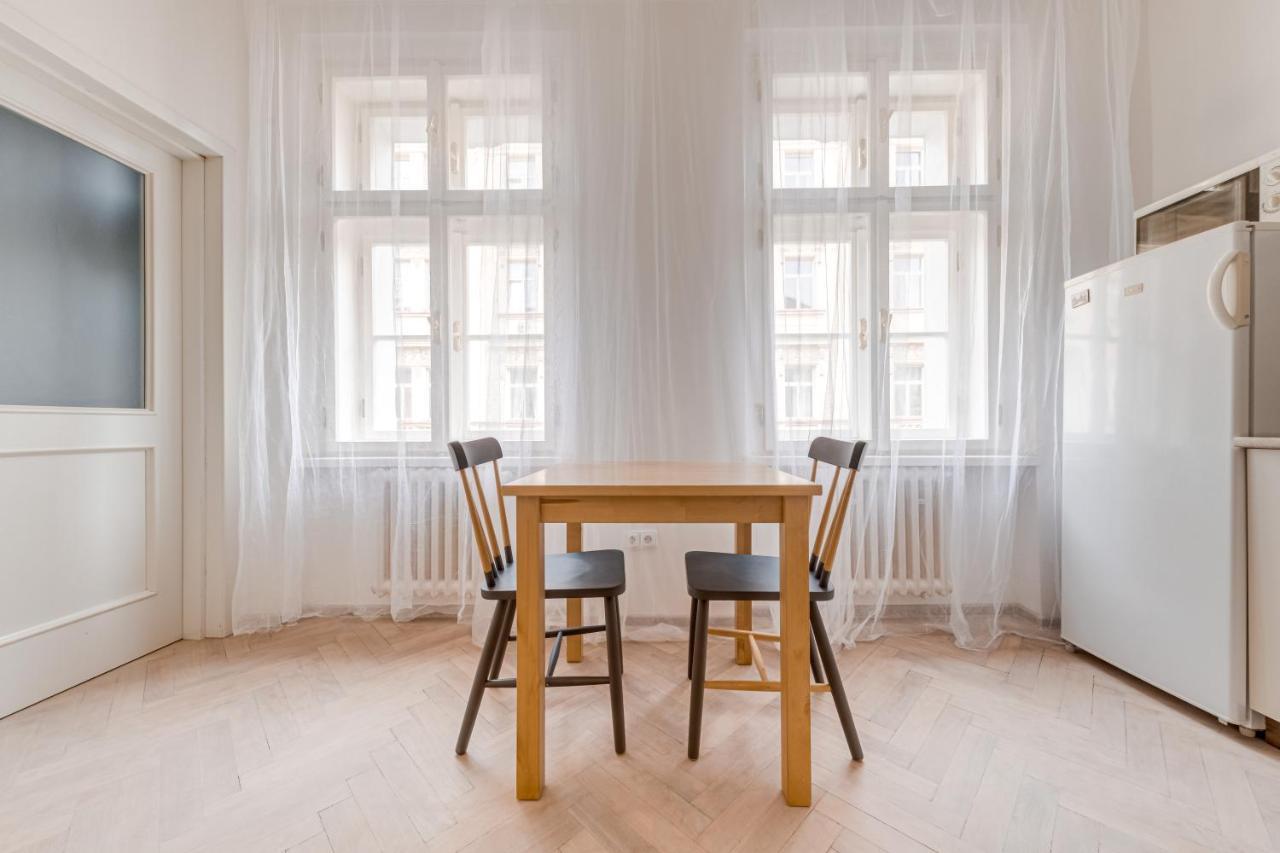 Vita Nejedleho Apartments Praga Zewnętrze zdjęcie