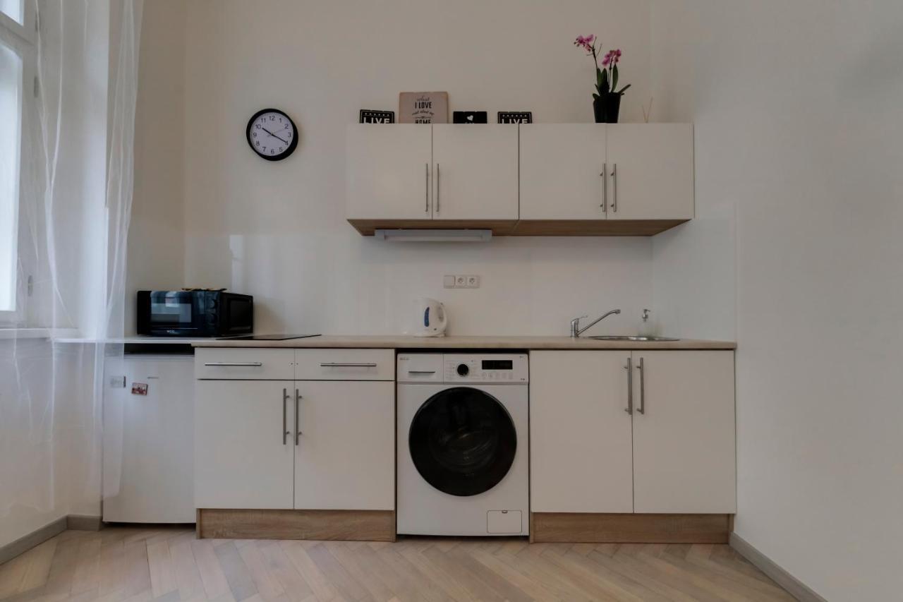 Vita Nejedleho Apartments Praga Zewnętrze zdjęcie